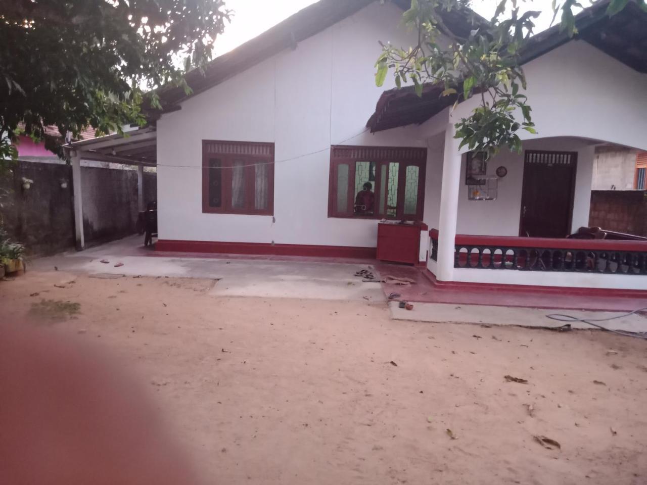 Aloha Mirissa Hostel Kültér fotó